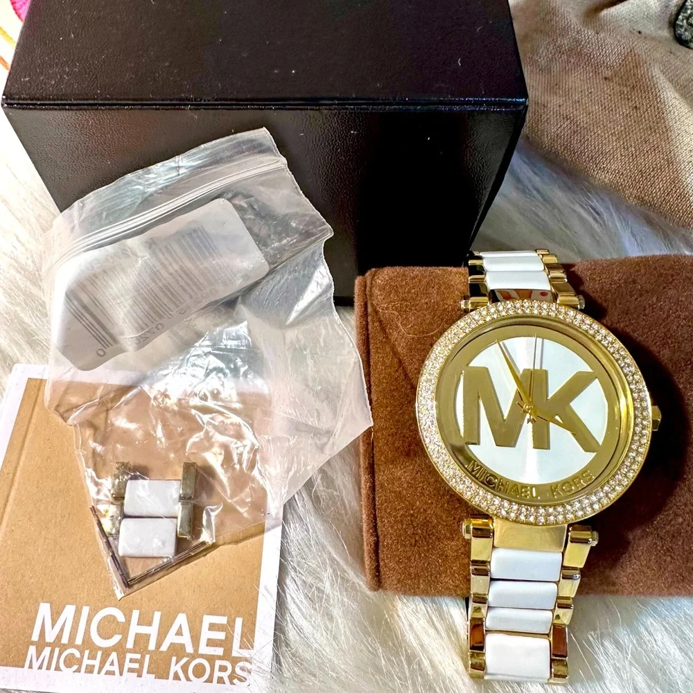 Michael Kors | Accessories | Euc Michael Kors Womens Watch  display picture 1